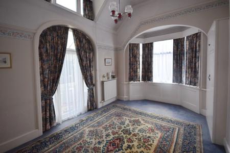 3 bedroom Character Property for sale in Sea Front Road, Skegness, PE25