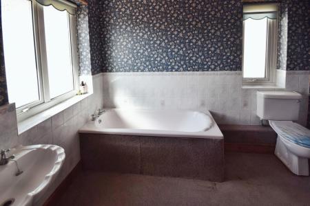 3 bedroom Detached house for sale in Sea View Road, Skegness, PE25
