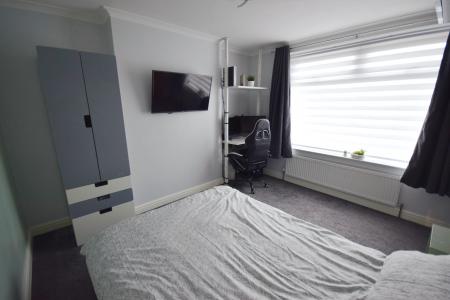 4 bedroom Semi-detached house for sale in Skegness Road, Burgh Le Marsh, PE24