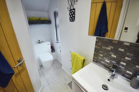 4 bedroom Semi-detached house for sale in Skegness Road, Burgh Le Marsh, PE24