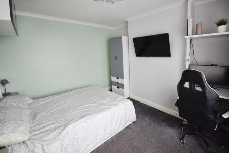 4 bedroom Semi-detached house for sale in Skegness Road, Burgh Le Marsh, PE24