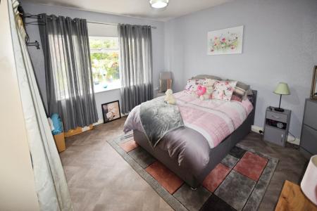 2 bedroom Detached bungalow for sale in Station Road, Burgh Le Marsh, PE24