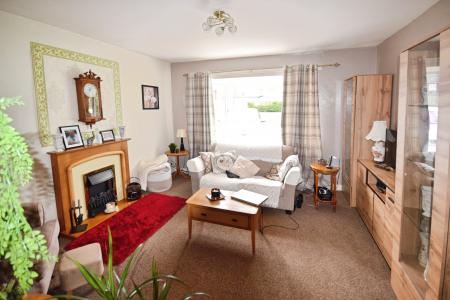 2 bedroom Detached bungalow for sale in Station Road, Burgh Le Marsh, PE24
