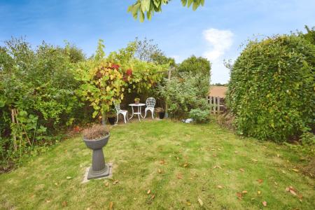 2 bedroom Detached bungalow for sale in Station Road, Burgh Le Marsh, PE24