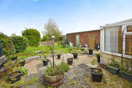 2 bedroom Detached bungalow for sale in Station Road, Burgh Le Marsh, PE24