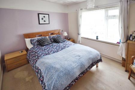 2 bedroom Semi-detached house for sale in The Drive, Skegness, PE25