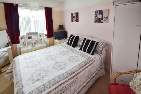 2 bedroom Semi-detached house for sale in The Drive, Skegness, PE25