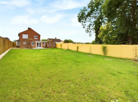 4 bedroom Detached house for sale in Scremby Road, Candlesby, PE23