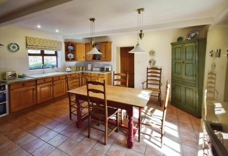 4 bedroom Detached house for sale in Low Road, Friskney, PE22