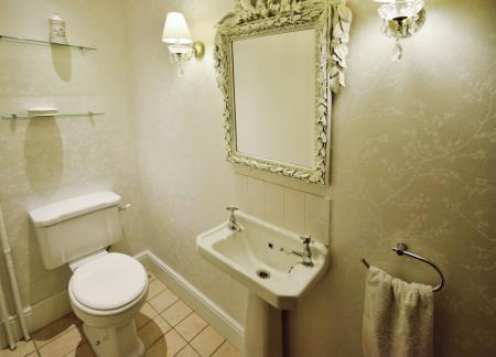 4 bedroom Detached house for sale in Low Road, Friskney, PE22