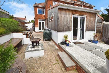 4 bedroom Semi-detached house for sale in Brancaster Drive, Skegness, PE25