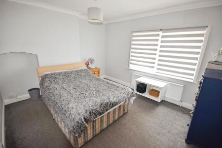 4 bedroom Semi-detached house for sale in Brancaster Drive, Skegness, PE25