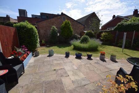 5 bedroom Semi-detached house for sale in Algitha Road, Skegness, PE25