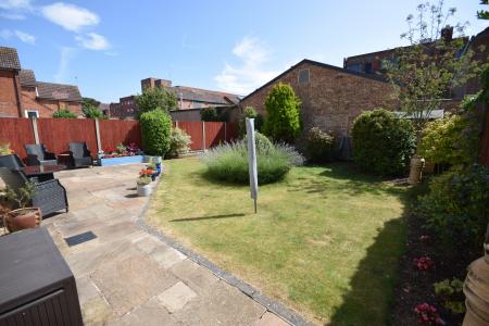 5 bedroom Semi-detached house for sale in Algitha Road, Skegness, PE25