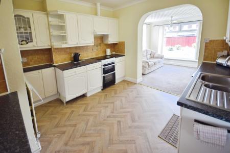 2 bedroom Detached bungalow for sale in Burlington Road, Skegness, PE25