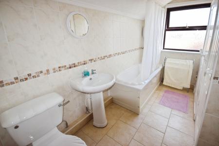 3 bedroom Detached house for sale in Main Road, Friskney, PE22