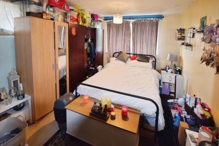 3 bedroom Semi-detached house for sale in Barnes Road, Skegness, PE25