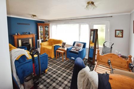 3 bedroom Semi-detached house for sale in Barnes Road, Skegness, PE25