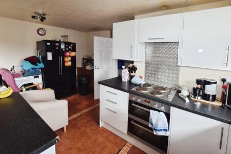 3 bedroom Semi-detached house for sale in Barnes Road, Skegness, PE25