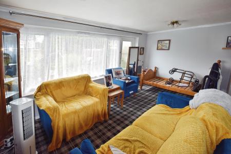 3 bedroom Semi-detached house for sale in Barnes Road, Skegness, PE25