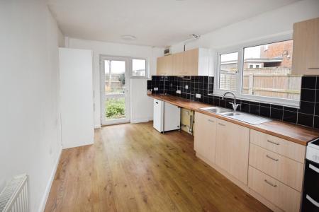2 bedroom End of terrace house for sale in West View Crescent, Chapel St Leonards, PE24