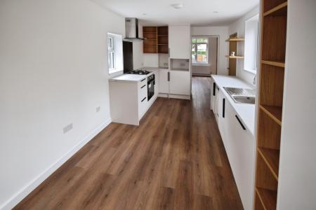 4 bedroom Detached house for sale in Burgh Road, Skegness, PE25