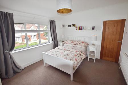 4 bedroom Detached house for sale in Muirfield Drive, Skegness, PE25