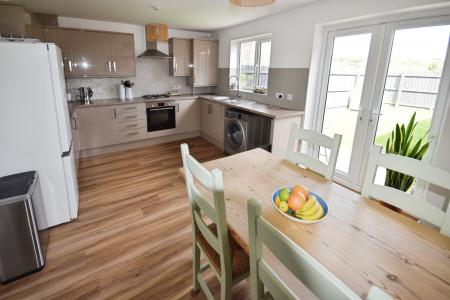 3 bedroom Semi-detached house for sale in Blyton Road, Skegness, PE25