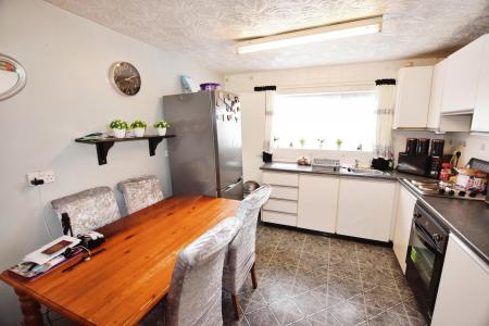 3 bedroom Terraced House for sale in Wainfleet Road, Skegness, PE25