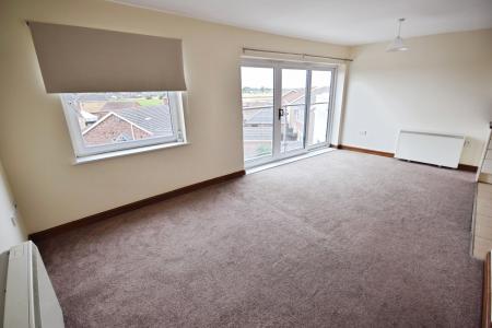 2 bedroom Flat for sale in Belton Park Road, Skegness, PE25