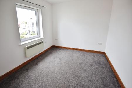 2 bedroom Flat for sale in Belton Park Road, Skegness, PE25