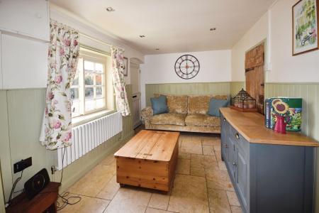 7 bedroom Detached house for sale in Mill Lane, Welton-Le-Marsh, PE23