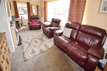 3 bedroom Detached bungalow for sale in Melbourne Drive, Skegness, PE25