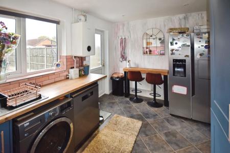 2 bedroom Semi-detached house for sale in Talbot Close, Spilsby, PE23