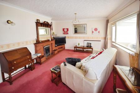 2 bedroom Detached bungalow for sale in Beresford Avenue, Skegness, PE25