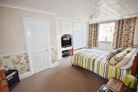 4 bedroom Detached house for sale in Park Avenue, Skegness, PE25