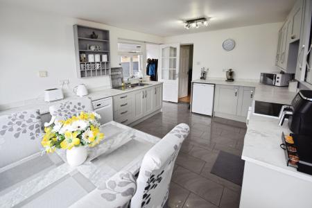 3 bedroom Detached bungalow for sale in Chapel St Leonards, Skegness, PE24