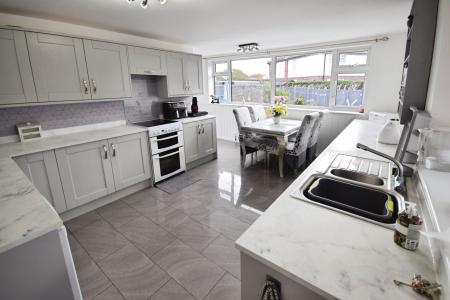 3 bedroom Detached bungalow for sale in Chapel St Leonards, Skegness, PE24