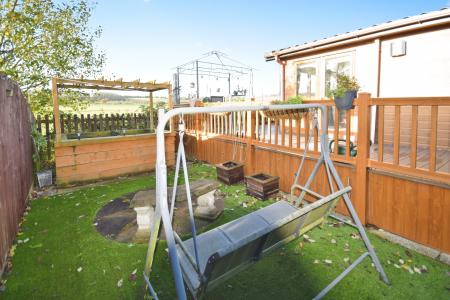 2 bedroom Park home for sale in Hagnaby Road, Old Bolingbroke, PE23