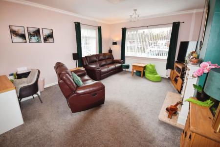 4 bedroom Detached bungalow for sale in Beresford Avenue, Skegness, PE25