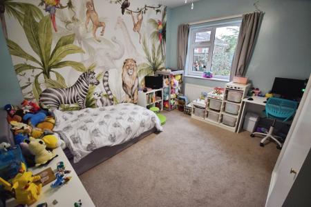 4 bedroom Detached bungalow for sale in Beresford Avenue, Skegness, PE25