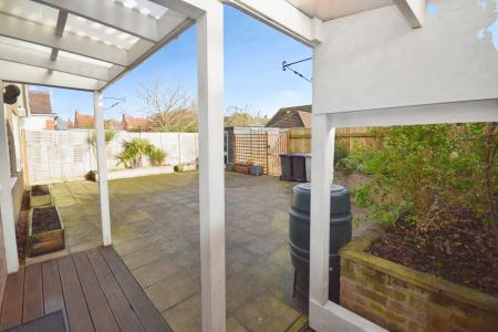 5 bedroom Detached bungalow for sale in Hoylake Drive, Skegness, PE25