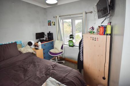 3 bedroom Semi-detached house for sale in Hoylake Drive, Skegness, PE25