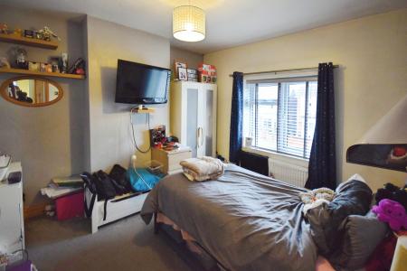 3 bedroom Semi-detached house for sale in Hoylake Drive, Skegness, PE25