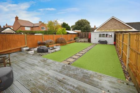 3 bedroom Semi-detached house for sale in Hoylake Drive, Skegness, PE25