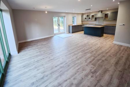 4 bedroom Detached house for sale in Church Road, Old Bolingbroke, Spilsby, PE23