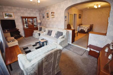 4 bedroom Detached house for sale in Firbeck Avenue, Skegness, PE25