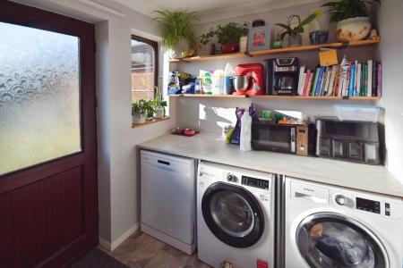 2 bedroom Bungalow for sale in Thames Close, Hogsthorpe, PE24