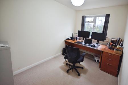 4 bedroom Bungalow for sale in Wainfleet Road, Irby In The Marsh, PE24