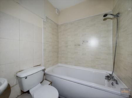 0 bedroom Studio flat to let in Walton Breck Road, Anfield